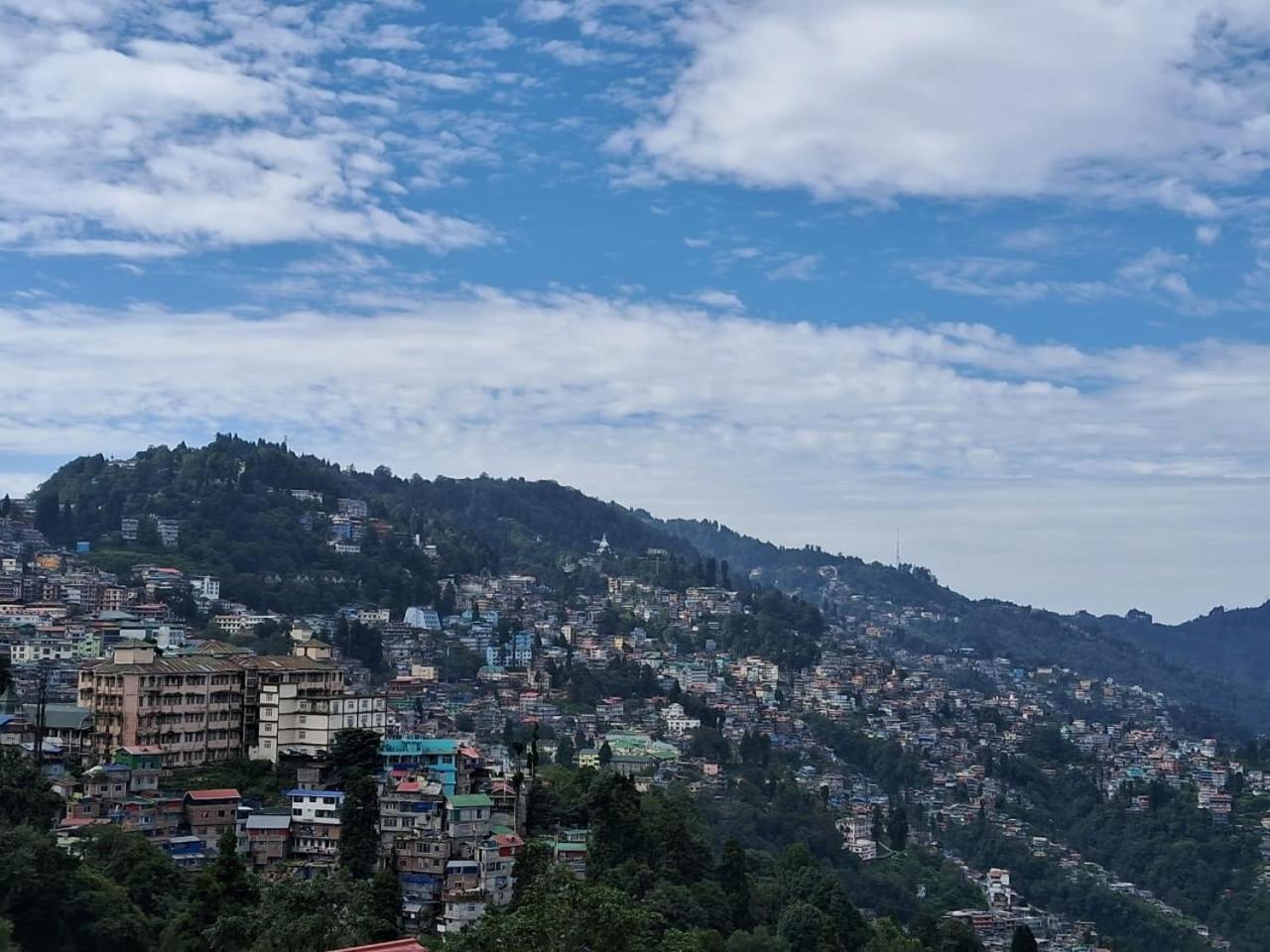 Crescent Resort, Darjeeling Darjeeling  Ngoại thất bức ảnh